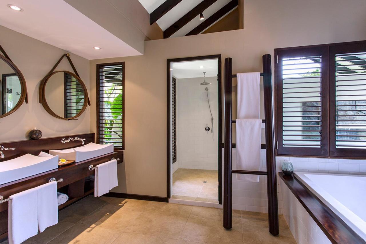 Warwick Le Lagon Resort & Spa, Vanuatu Port Vila Exterior photo