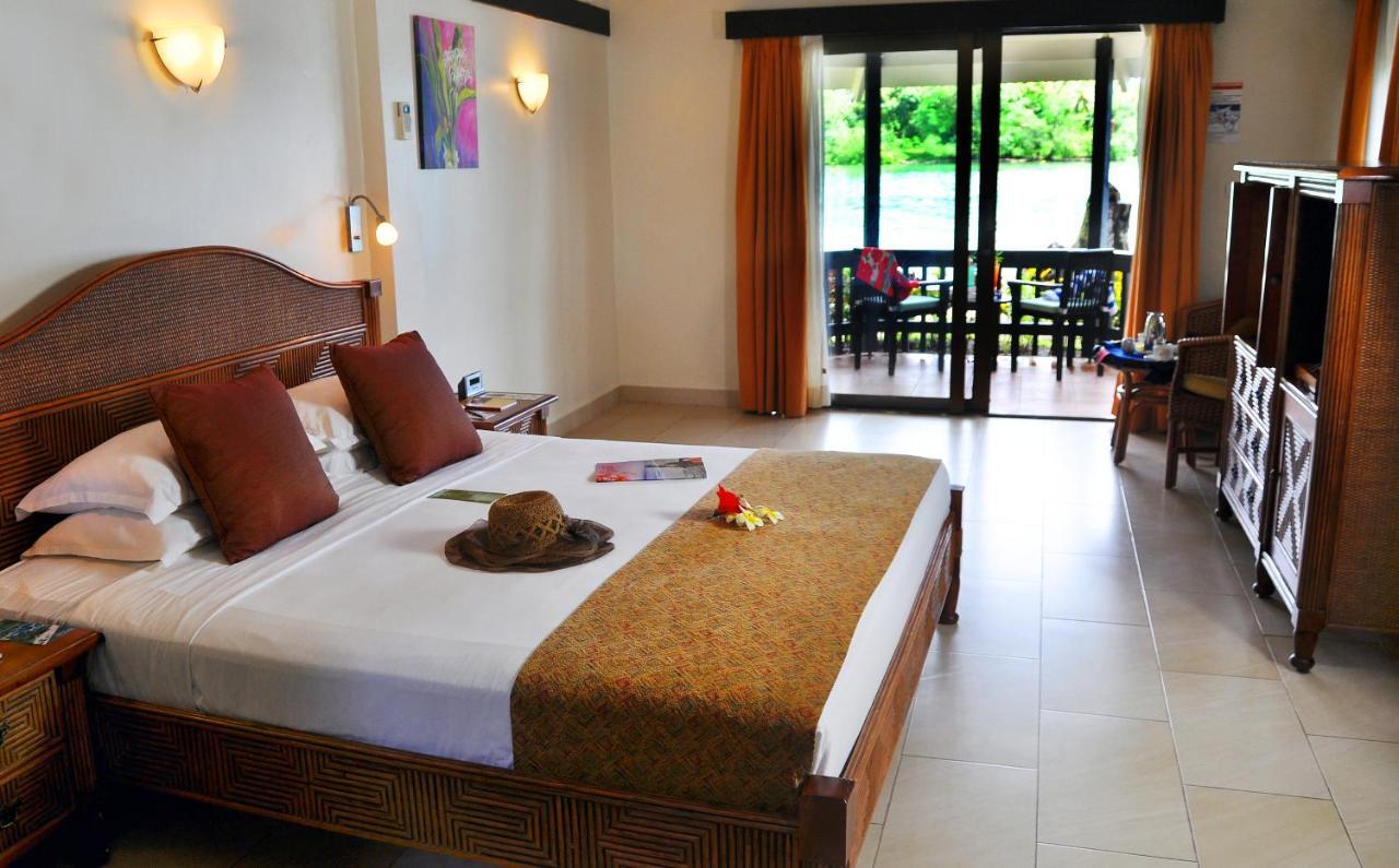 Warwick Le Lagon Resort & Spa, Vanuatu Port Vila Exterior photo